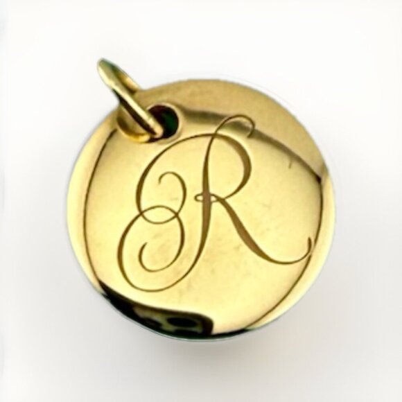 Tiffany & Co. 18k Yellow Gold “R” Alphabet Disc Charm Pendant – 2.9g, 0.5” Wide - Picture 1 of 6